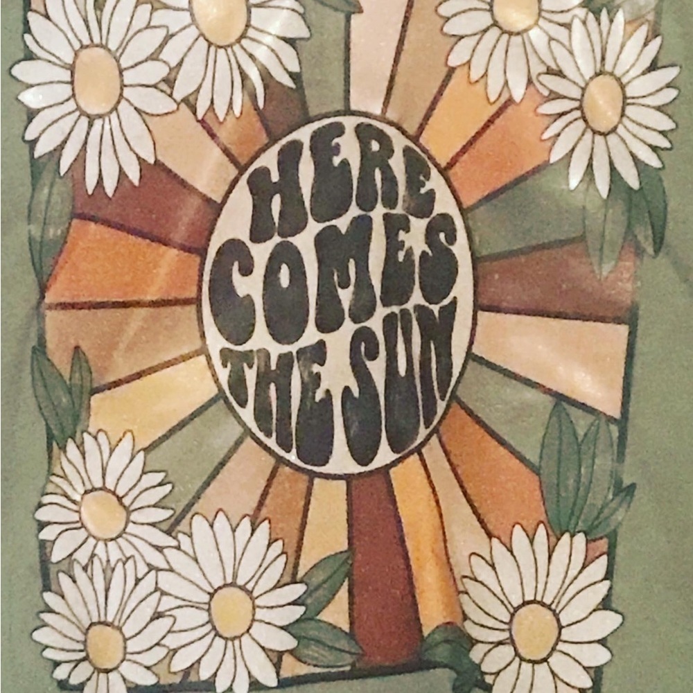 Here Comes the Sun Tee - Picture 2 of 2